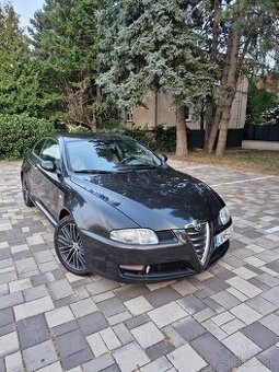 Alfa Romeo GT