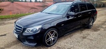 Mercedes E 300 Kombi Hybrid - 1