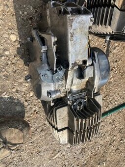 Predám dva motory na Korado Manet 2 kW - 1