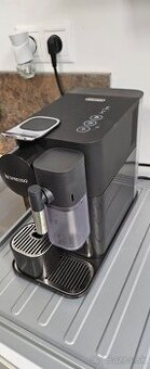 Nespresso Delonghi Lattissima One