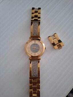 Guess hodinky