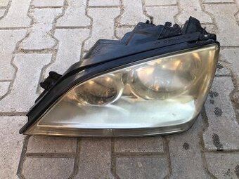 FORD FOCUS 05-07 predné svetlo H7 + H1