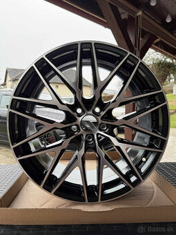 Oxigin 25 Oxcross 8.5J R19 5x112 ET45