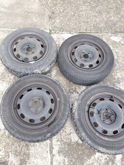 Plechove disky z pneumatikami