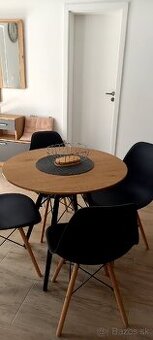 Ponúkam na prenájom 1izbovy byt v rod.dome v Tovarnikoch. - 1