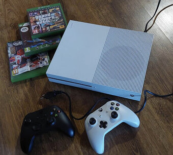 Xbox One S - 1TB