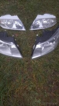 Predne svetla pre Škodu OCtavia 2