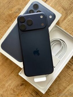 Apple iPhone 17 Pro Max Deep Blue 256GB, Top stav, záruka
