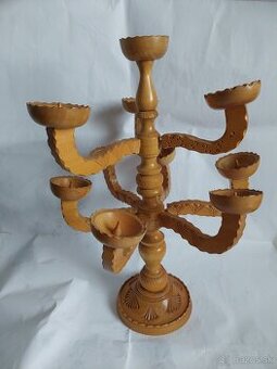 Dreveny velky vyrezavany ludovy svietnik