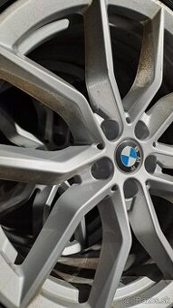 Predám originál alu set B.M.W 19"-5x112+265/50r19 zimné