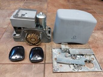 Motor na posuvnú bránu