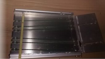 Predám menšie podávacie, dopravné pásy ,material nerez -hlin