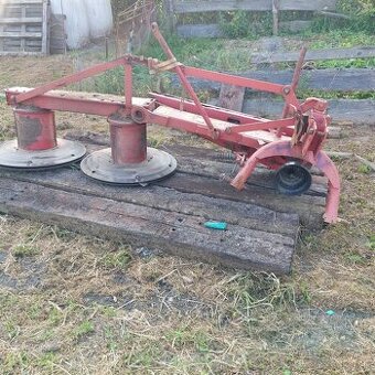 Bubnová kosačka s obracačkou