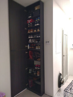 2x botnik skrinka na topanky