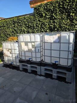 IBC nádrž 1000L