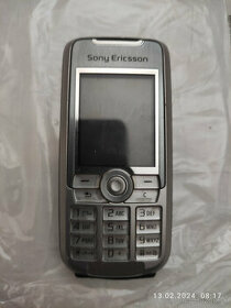 Querty telefóny Sony Ericsson - 1