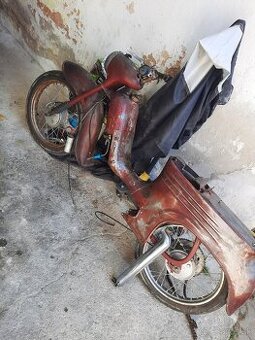 Jawa 555 na diely