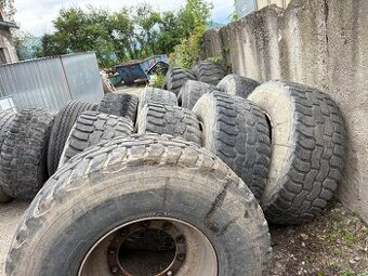 Pneu Tatra 445/65 r 22,5