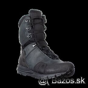 Taras High  S18207_002