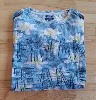 Armani jeans letné
