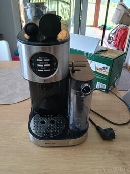 Kávovar SILVERCREST® Espresso kávovar s napeňovačom mlieka