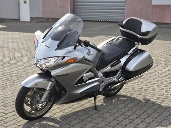 Honda ST1300 Pan European