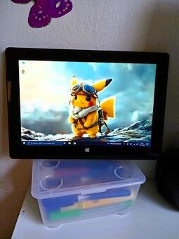 Na predaj Tablet s Windows 10 s klávesnicou.