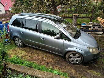 Predam Opel Zafira