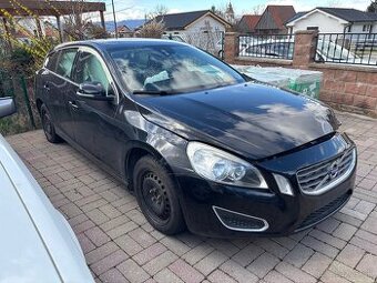 Volvo v60 rozpredam diely, 1,6 hdi e-drive 84kw powershift