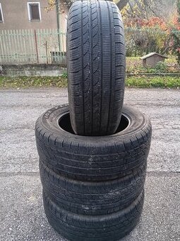Predam 4x zimné pneu 235/60-17