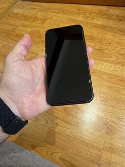 iPhone XR 64gb