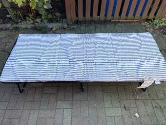 Rozkladacia postel v perfektnom stave