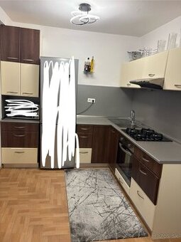 Kuchynská linka na predaj