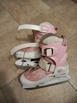 Dievcenske korcule 30 - 33  nastavitelne