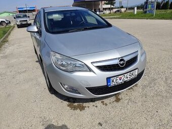 Opel Astra j 1,7cdti
