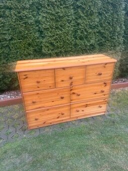 Komoda z masívu