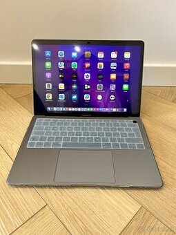 MacBook Air 13" Retina SK Vesmírne sivý 2019 / výborný stav