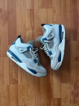 Jordan 4 military blue 45