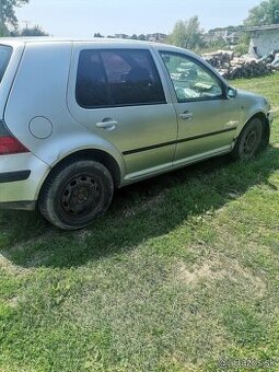 Golf 4 nd. Čítaj inzerát