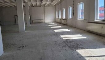 Priestor v Pravenci na prenájom - 1