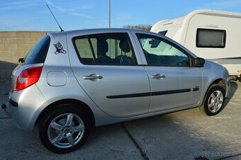 RENAULT CLIO 1,2 48kW, M5 Slovenské, 157697km