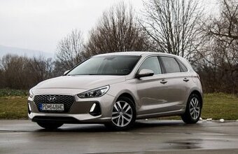 Hyundai i30 1.6 CRDi automat