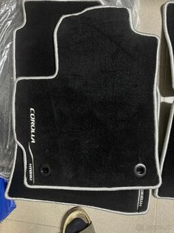 Originál koberce Corolla/Corolla Hybrid TS nové nepoužité