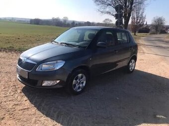 Škoda Fabia 1.4 16V facelift šedá metal