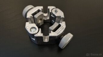Foto/video 4 smerovy drziak- Manfrotto Autopole C4