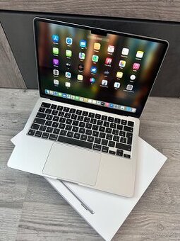 MacBook Air M2 2022 8/256 GB
