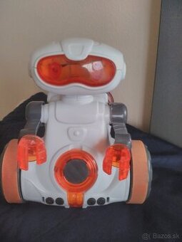Robot na predaj