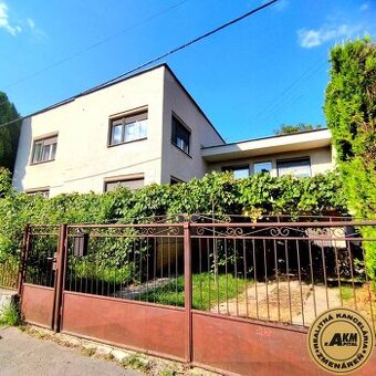 EXTRA ZĽAVA Veľký rodinný dom Zvolen - Zlatý Potok 900m2