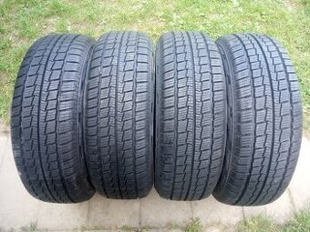 Hankook 215/60/R17C