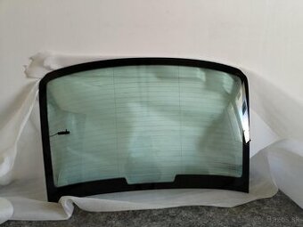 Nové zadné sklo pre VW Passat B6 sedan 3C2 1.9 TDi 77 kW